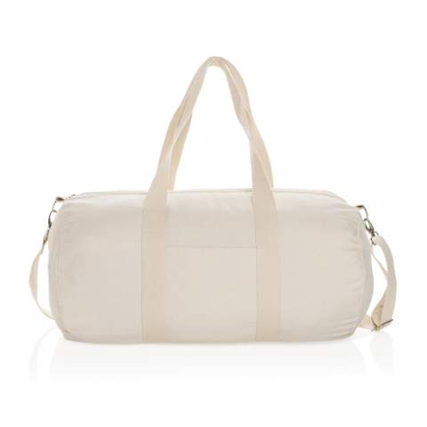 De Impact AWARE™ 285 g/m² gerecyclede canvas reistas ongeverfd is de perfecte manier om je benodigdheden voor een korte reis mee te nemen. Deze ruime reistas biedt voldoende ruimte voor je essentials. Het gerecyclede canvas is ongeverfd en gebruikt in zijn ruwe vorm, zonder chemicaliën van verven of bleken. Met AWARE™ tracer die het echte gebruik van gerecyclede materialen valideert. 2% van de opbrengst van elk verkocht Impact-product wordt gedoneerd aan Water.org. Samenstelling 70% gerecycled katoen, 30% gerecycled polyester.<br /><br />PVC free: true
