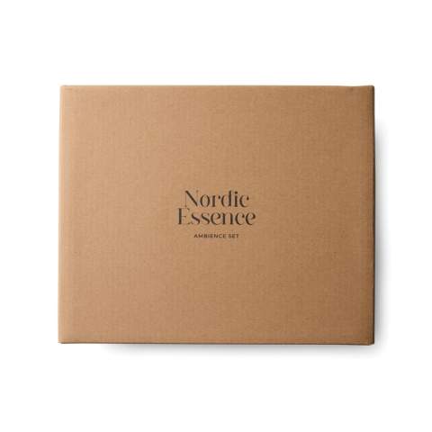 Découvrez l'essence du paysage nordique avec cet ensemble de bougies et de diffuseurs. Un cadeau élégant pour tous les sens, avec une fragrance soigneusement élaborée en s'inspirant des montagnes nordiques. Créez une atmosphère apaisante au bureau ou à la maison. La bougie est composée à 100 % de cire de soja et a une durée de combustion d'environ 20 heures. Une fois la bougie consumée, le récipient en verre peut être réutilisé comme porte-bougie chauffe-plat ou pour de petits objets de consommation courante. Les bâtonnets diffuseurs peuvent être utilisés de préférence deux par deux.