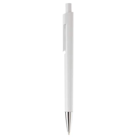 Stylo bille simple avec mécanisme poussoir, pointe métal et fournis avec une cartouche d'encre bleue. Marquage en tampographie et sérigraphie. Audit BSCI. Tous nos produits sont testés et certifiés, et répondent  aux normes sociales. 