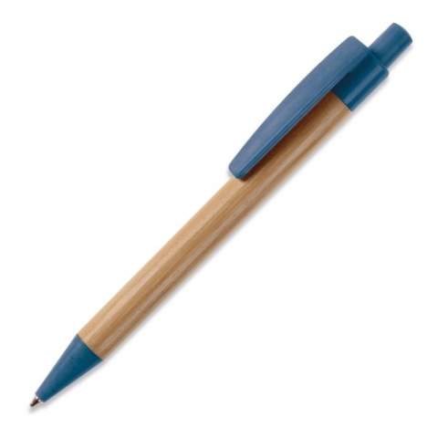 Kugelschreiber aus Bambus mit Clip, Drücker und Spitze aus Weizenstroh und einer blau schreibenden X20-Kunststoffmine. 