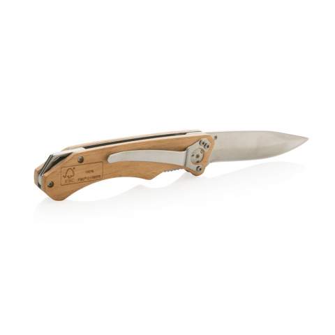 Large outdoor knife with high quality stainless steel (420) blade. The knife comes with an integrated lock, keyring hole and clip on the back. Blade is food safe. Rockwell hardness 45-55. Packed in FSC mix kraft box.<br /><br />PVC free: true