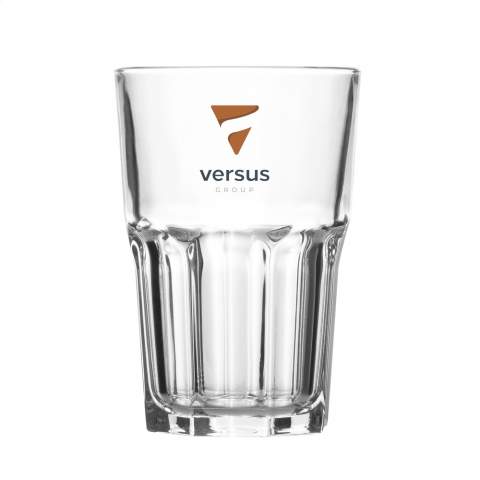Tumbler glas geïnspireerd op klassiek Amerikaans design. Stapelbaar. Inhoud 420 ml.