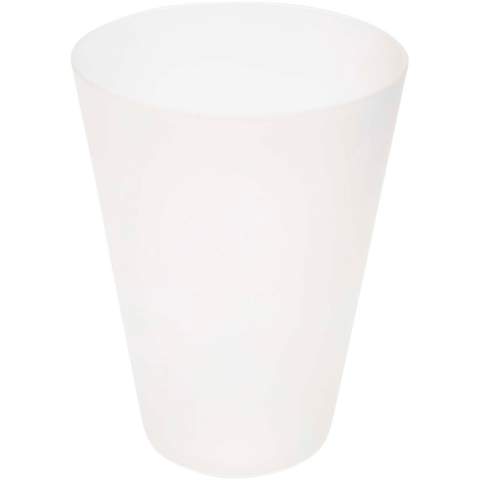 The Glastonbury reusable cup is crafted from durable, BPA-free PP plastic. The cup is translucent with a sleek matt finish, and is perfect for festivals, parties, or everyday use. Volume capacity: 300 ml.