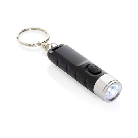 Oplaadbare USB-sleutelhangerzaklamp gemaakt van RCS-gerecycled ABS.  De sleutelhanger met 1 LED ondersteunt maximaal 3 uur gebruik na één keer opladen. Wanneer hij leeg is, kan hij eenvoudig worden opgeladen via de type C-ingang. Met 155 mAh-batterij. De zaklamp heeft 3 lichtmodi (sterk, medium en knipperend) Straalafstand tot 10 meter. Verpakt in kunststof FSC mixdoos. Totaal gerecycled materiaal: 33% op basis van het totale gewicht van het artikel. RCS-certificering zorgt voor een volledig gecertificeerde toeleveringsketen van de gerecyclede materialen. PVC-vrij. Inclusief gerecyclede TPE type C laadkabel.<br /><br />Lightsource: LED<br />LightsourceQty: 1<br />PVC free: true