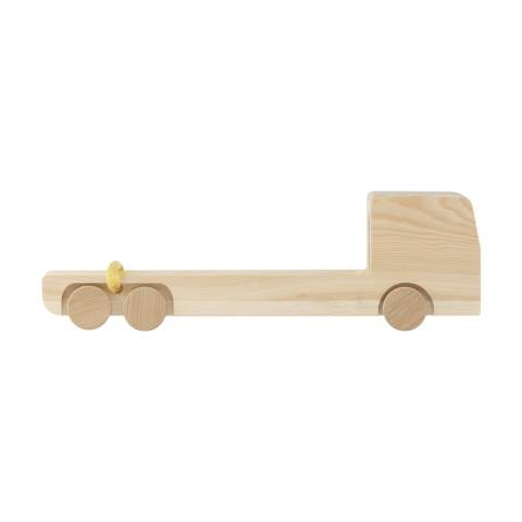 Rackpack Wine Truck: Weinkiste und Spielzeug Truck in einem. Der Rackpack Winetruck ist ein schönes Geschenk für jeden Genießer! Und wenn die Flasche aus dem Weintruck entfernt wird, haben Sie ein cooles Designerspielzeug für Kinder und Junggebliebene! Ein ideales Geschenk für Geschäftspartner mit Kindern. Rackpack: eine Wein-Geschenkbox aus FSC 100% zertifiziertes Holz mit einem neuen, zweiten Leben! • geeignet für eine Flasche Wein • 8-10 mm Kiefernholz • Wein nicht inklusive. Wird einzeln in einem Kraftkarton geliefert.
