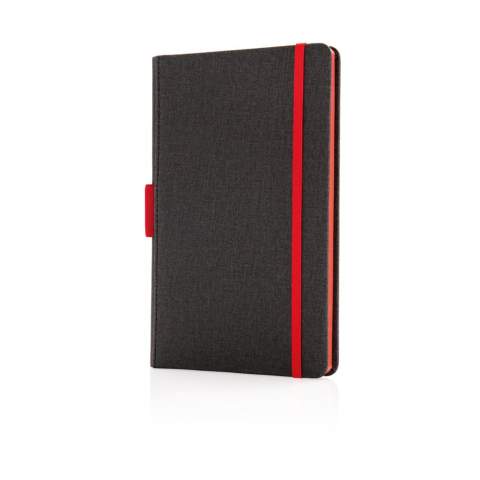 Luxe donkergrijs A5-notebook met gekleurde rand, elastiek, bladwijzer en unieke penhouder. Met 80 vellen/160 crèmekleurige pagina's van 78 g/m2.