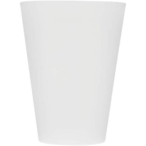 The Glastonbury reusable cup is crafted from durable, BPA-free PP plastic. The cup is translucent with a sleek matt finish, and is perfect for festivals, parties, or everyday use. Volume capacity: 300 ml.