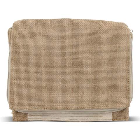 Ce sac isotherme carré en liège et coton est idéal pour conserver vos articles au froid. La poignée de transport permet d'emporter facilement le sac avec vous.