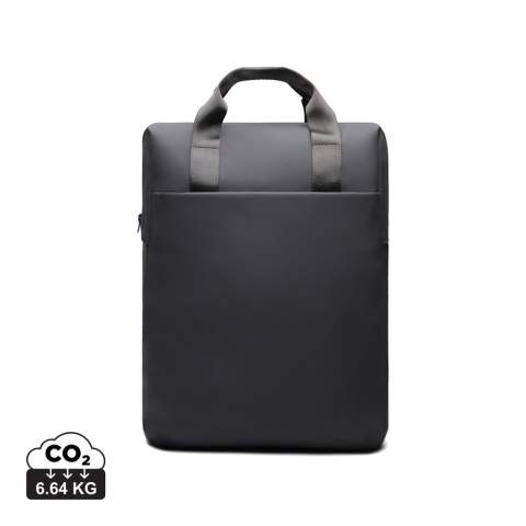 Eine handliche Tasche mit schlankem Design. Kann als Tragetasche oder Rucksack getragen werden. Die Tasche verfügt über eine breite Reißverschlussöffnung zum bequemen Verstauen Ihres Laptops und anderer Wertsachen. Ein Riemen auf der Rückseite ermöglicht das Befestigen an einem Trolley für komfortables Reisen. Außerdem verfügt sie über eine große Fronttasche, eine Innentasche und einen praktischen Flaschenhalter. Zertifiziert nach RCS (Recycled Claim Standard), garantiert diese RCS-Zertifizierung, dass die gesamte Lieferkette der recycelten Materialien zertifiziert ist. Der Gesamtanteil an recyceltem Material basiert auf dem Gesamtgewicht des Produkts. Dieses Produkt enthält 19% RCS-zertifiziert recyceltes Polyester.<br /><br />FitsLaptopTabletSizeInches: 16.0