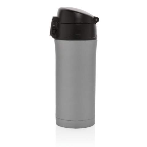 A beautiful metallic version of this great double wall stainless steel vacuum mug that keeps your drink warm for up to 5 hours or cool for up to 15 hours. The lid is lockable and therefore avoids any risk of leaking or spilling. The lid is easy to keep clean for optimal hygiene and is dishwasher safe. The unique design of the mug allows you to drink conveniently and safely with one hand directly from the mug. The size of the mug is suitable to place in any car drink holder. Capacity: 300 ml.<br /><br />HoursHot: 5<br />HoursCold: 15