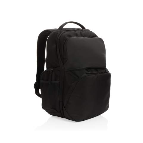 Der ultimative Rucksack zur Aufbewahrung all Ihrer Essentials in zwei geräumigen Frontfächern und einem großen Hauptfach mit einem 15,6" Laptopfach, sowie mit zwei zusätzlichen Taschen für Wasserflaschen an der Seite. Mit AWARE™ Tracer, der die echte Verwendung von recycelten Materialien validiert. Weiterhin werden 2% des Erlöses jedes verkauften Impact-Produkts mit AWARE™ Tracer an Water.org gespendet. PVC frei.<br /><br />FitsLaptopTabletSizeInches: 15.6<br />PVC free: true