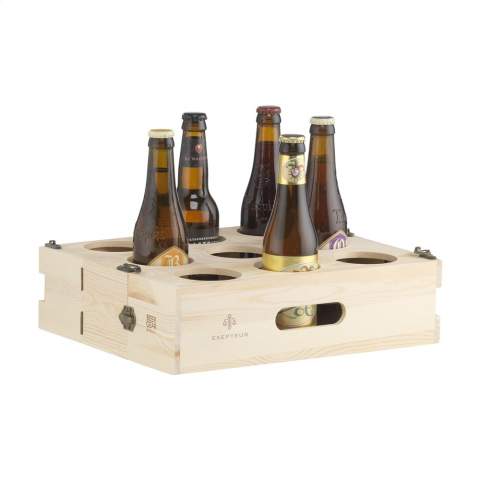 Rackpack Beer Gear: a beer gift box and a meter beer tray in one. A gift box for up to 5 bottles of beer. The beer box can be folded into a carrier for one meter of beer (9 glasses of beer). So invite 8 friends and get the party started. Rackpack: a gift box made of FSC wood with a new second life!  • 8-10 mm FSC-certified sustainable pine wood • beer not included. Each item is supplied in an individual brown cardboard box.