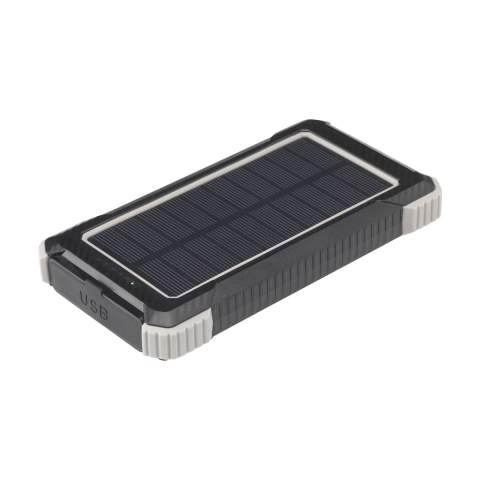 Powerbank solaire robuste pour activités extérieur, d'une capacité de 10 000 mAh, avec un boîtier en ABS recyclé et des bords protecteurs en silicone sur les coins. Équipé d'un panneau solaire, de voyants lumineux, d'une torche LED et d'un anneau de suspension pliable. Résistant aux éclaboussures de l'eau et à la poussière.Convient pour recharger la plupart des smartphones et autres appareils. Entrée : Type-C1 DC5V/2.1A. Sortie : DC 5V 2A. 2 x port USB-A et 2 x port USB-C. Entrée solaire : 100 MAh. Temps de charge solaire d'environ 50 heures. Le chargeur idéal pour les activités de plein air. Comprend un câble de charge USB-C/USB-C et un manuel et un mode d'emploi. Certifié RCS. Matière recyclée totale : 20%. Par pièce dans une boîte.