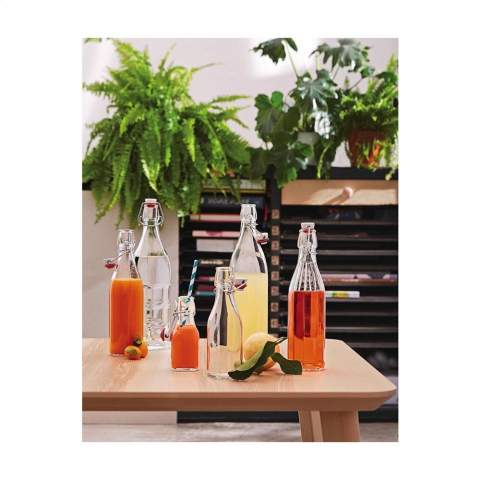 Multifunctional, reusable swing-top bottle made of clear quality glass. Can be closed with a handy clip cap. This bottle is ideal for serving water, soft drinks or wine. Can also be filled with olive oil, herbs or seeds. Extremely suitable for everyday use or for use in the catering industry. Capacity 1,000 ml. Made in Italy.