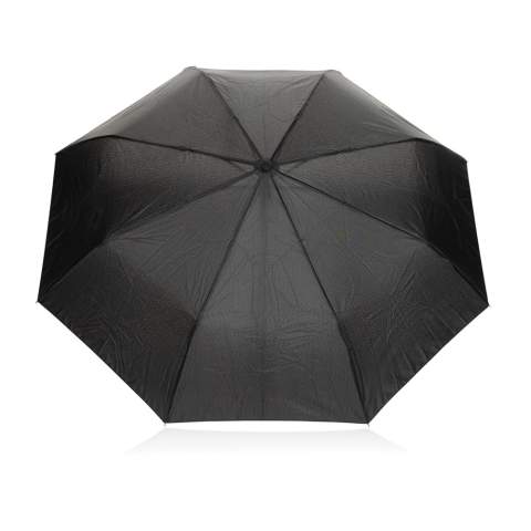Parapluie conçu pour vous garder au sec pendant vos déplacements. Facile à transporter, ce parapluie est doté d'une poignée confortable à ouverture automatique et d'un système coupe-vent qui maintient le parapluie stable même en cas de vent fort. Le design unique avec une poignée mousqueton vous permet d'accrocher le parapluie Yara à votre sac à dos. Armature en métal, baleines en fibre de verre avec poignée en ABS. Avec traceur AWARE™ qui valide l'utilisation authentique de matériaux recyclés. 2% des recettes de chaque produit Aware™ vendu seront reversés à Water.org. Modèle déposé.<br /><br />UmbrellaMechanism: Ouvrir/Fermer automatiquement<br />IsStormproof: true