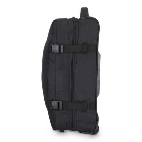 Voici notre sac de voyage Trolley - l'incarnation de la commodité et du style. Ce compagnon de voyage élégant et durable vous accompagnera sans effort dans vos déplacements. Doté de compartiments spacieux et d'une poignée rétractable, il est conçu pour une mobilité sans faille. Rehaussez votre voyage avec un trolley qui allie fonctionnalité et sophistication.