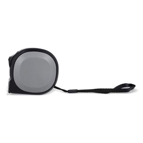 Ruban à mesurer durable de 7,5 m en ABS recyclé, avec un ruban de 25 mm de large et une rigidité allant jusqu'à 2,1 m. Sa surface plane est idéale pour le marquage. Conforme aux normes CEE de classe MID II pour des mesures précises.