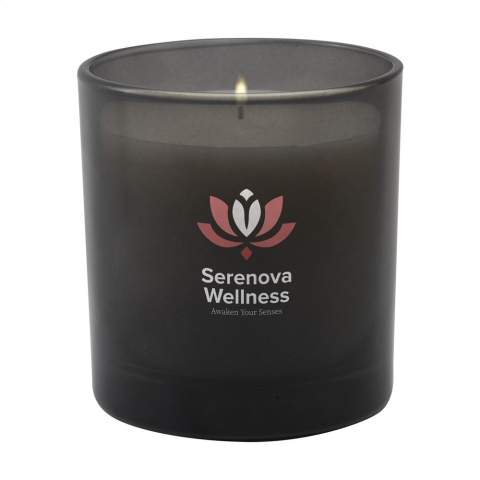 Perfumed candle in the scent Skin 90 from the Janzen brand. Fill your home with light, atmosphere and your favourite fragrance. Great for peace of mind and an extra dimension in your interior. The natural wax ensures the fragrance is released slowly. Lively and uplifting, that's Skin 90. Cherry blossom is nothing less than revered in Japan. With its pale pink petals and pleasant scent, this tree is a genuine feast for the senses. In this fragrance, the subtle touch of cherry blossom alternates with the fresh notes of lily and the powerful element of tonka bean. Per item packed in a gift box. Packed individually.
