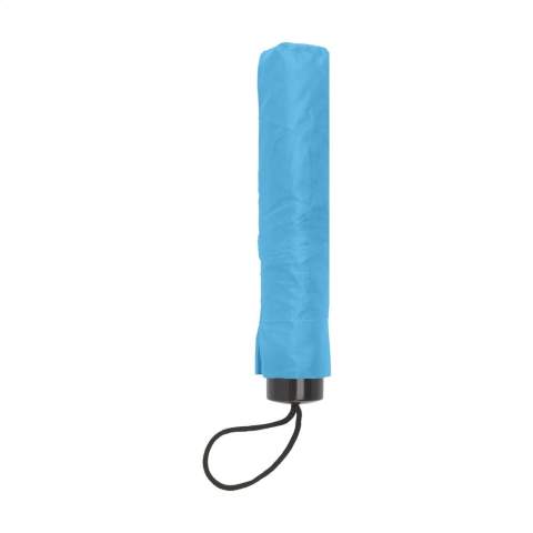 Parapluie compact et pliable avec housse en polyester 190 T. Structure et poignée en métal, poignée de suspension en plastique avec une boucle, fermeture velcro et housse de rangement. Fonctionnement manuel. Dim. plié : Ø 5,5 x 24 cm.