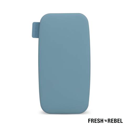 Deze geweldige Powerbank is er om je uit de brand te helpen. Ga nooit ergens heen zonder wat extra stroom voor je draadloze apparaten, zoals je smartphone, tablet, koptelefoon, draagbare speaker of gaming handheld. De Powerbank 6000 mAh kan je telefoon 2 x opladen.