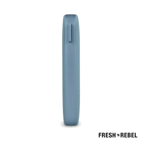 Deze geweldige Powerbank is er om je uit de brand te helpen. Ga nooit ergens heen zonder wat extra stroom voor je draadloze apparaten, zoals je smartphone, tablet, koptelefoon, draagbare speaker of gaming handheld. De Powerbank 6000 mAh kan je telefoon 2 x opladen.