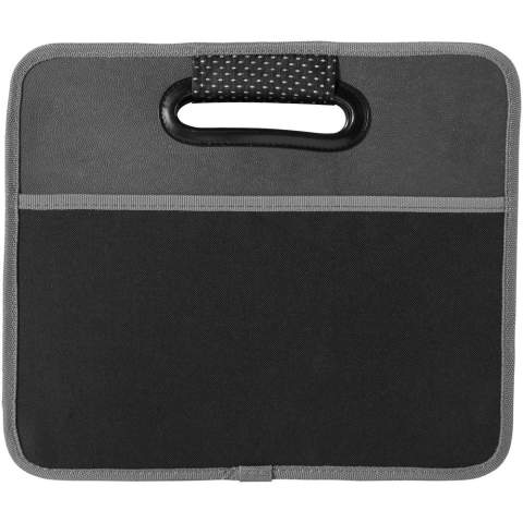 Je auto op orde met deze kofferbak-organizer die netjes kan worden opgevouwen als hij niet in gebruik is. Gemaakt van 600D polyester. Twee binnencompartimenten en twee buitenvakken voor extra opbergruimte. Gevoerde grepen. Geleverd met een STAC hanger. Exclusief ontwerp.