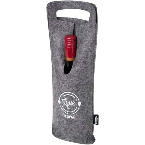 Sac à vin en feutrine recyclée certifiée GRS, douce et durable, au design épuré et muni de poignées pour faciliter le transport. Capacité : 75 cl.