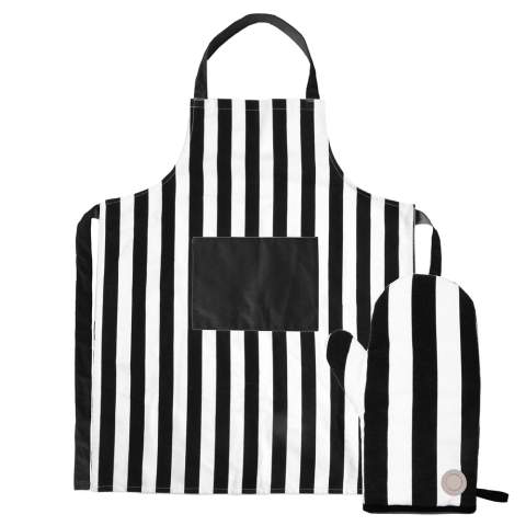Protégez vos vêtements avec le tablier de Sagaform. Le tablier Aron et le gant de cuisine Aron sont les seuls vêtements dont vous avez besoin pour cuisiner, que ce soit à l'extérieur ou à l'intérieur. Aron est conçu dans des couleurs naturelles combinées aux rayures classiques de Sagaform.