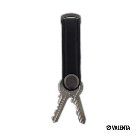 Experience elegance with this leather key organizer. Securely bundle 7 keys using the unique locking mechanism, preventing scratches with the leather strap. Easily access to your individual keys, and a handy D-ring keeps your essentials