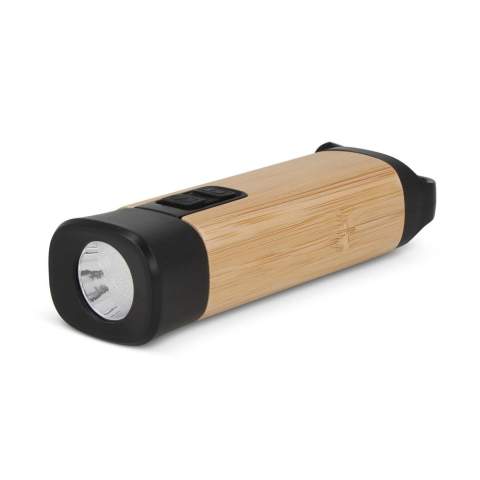 Eco-bewuste briljantie ontmoet gemak met onze oplaadbare zaklamp! Gemaakt van duurzaam R-ABS en bamboe is hij niet alleen helder, maar ook milieuvriendelijk. Verlicht je pad op een verantwoorde manier, laad op en herhaal - allemaal in stijl.