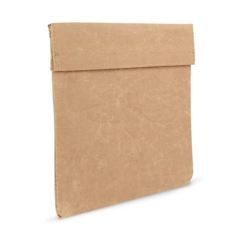 Meet our new sandwich bag! Designed with a PEVA lining to keep your sandwiches fresh and your conscience clean. Say goodbye to single-use plastics and hello to eco-friendly snacking. Perfect for meals on the go!