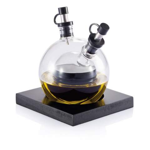 Orbit is a stylish mouth blown glass globe which can hold both oil and vinegar (not included) to dress all your salads. Registered design®