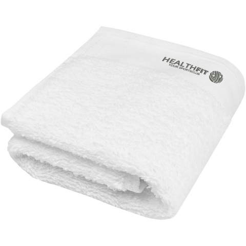 High quality and sustainable 550 g/m² towel that is delightfully thick, silky, and super soft to the skin. This item is certified STANDARD 100 by OEKO-TEX®. It guarantees that the textile product has been manufactured using sustainable processes under environmentally friendly and socially responsible working conditions and is free from harmful chemicals or synthetic materials. Available in a variety of beautiful colours to refine any home or hotel bathroom. The towel is dyed with a waterless dyeing process that reduces freshwater demand and prevents the large volumes of polluted water that are typical of water-based dyeing processes. Towel size: 30x50 cm. Made in Europe. 