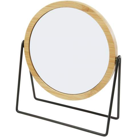 Miroir pivotant à 360 degrés à placer sur un meuble-lavabo ou un comptoir. La poignée est en bambou sélectionné et produit selon des normes de durabilité.
