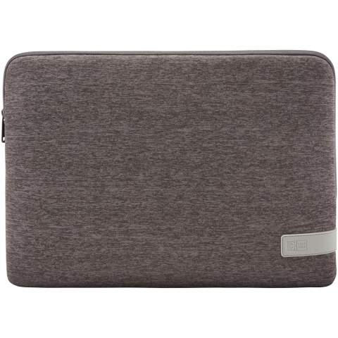 14" laptop sleeve featuring 6mm of dense memory foam and plush interior lining for device protection and a reflective patch in the front panel. Case Logic warranty: 25 years.
