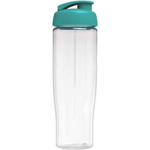 Bouteille de sport à simple paroi avec un design élégant et fin. Bouteille fabriquée en PET reyclable. Dispose d’un couvercle anti-fuite avec dessus à bascule. Capacité de 700 ml. Couleurs à mélanger et à assortir pour créer la bouteille parfaite. Pour plus de couleurs, contactez le service clientèle. Fabriqué au Royaume-Uni. Emballée dans un sac en plastique PE recyclé. Sans BPA.
