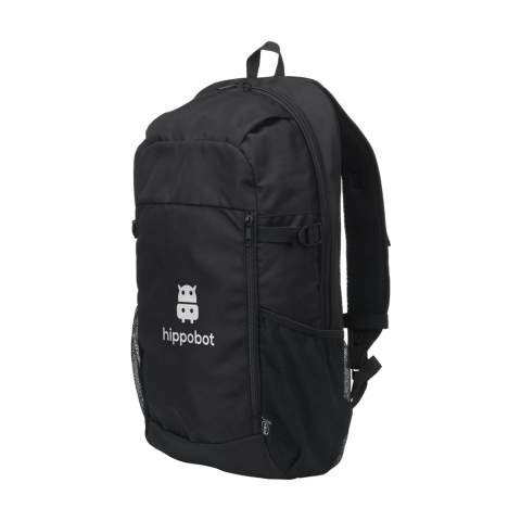 Sac à dos en polyester RPET robuste. Un design fin avec un compartiment généreux permettant de transporter en toute sécurité un ordinateur portable jusqu'à 15,6 pouces. Il est doté d'une poche zippée supplémentaire sur le devant et d'une poche en filet sur les deux côtés. Les bretelles réglables et le panneau arrière sont doublés d'un tissu en maille et dotés de mousse pour un meilleur confort de transport. Les sangles d'épaule réglables sont dotées de boucles supplémentaires et d'une sangle pour les maintenir en place pendant le transport. Ce sac à dos est doté de fermetures éclair robustes, entièrement doublé et soigneusement fini. Un sac à dos compact qui offre un espace surprenant. Certifié GRS. Total des matériaux recyclés : 92%. capacité d'environ 12 litres.