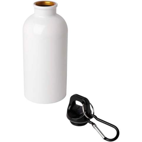Restez toujours hydraté grâce à cette bouteille d'eau de 400 ml, à la fois durable et légère, fabriquée à partir d'acier inoxydable recyclé certifié RCS. Elle est le compagnon idéal pour le sport, les excursions d'une journée ou le bureau. La bouteille Oregon à paroi simple, avec finition mate, offre beaucoup d'espace pour ajouter tout type de logo. Attachez solidement le mousqueton à un sac pour éviter de la perdre (le mousqueton ne convient pas à l'escalade).