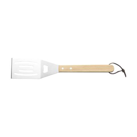 3-piece barbecue set consisting of one spatula and one set of BBQ tongs as well as one stainless-steel brush for cleaning the barbecue after use. All three accessories have rubberwood handles. This handy set is supplied in a 600D nylon pouch.