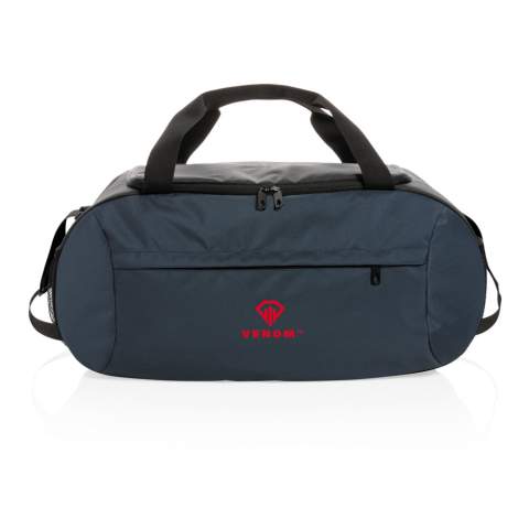 De Impact AWARE™ RPET moderne sporttas is de ideale metgezel voor een bezoek aan de sportschool of een korte vakantie. De tas heeft een strak modern design met een voorvak met ritssluiting en een ruim hoofdvak. De duffel heeft hengsels waarmee je hem kunt dragen op de manier die het beste aanvoelt. De sporttas is gemaakt van 100% gerecycled polyester. Met AWARE™ tracer die het echte gebruik van gerecyclede materialen valideert. Elke sporttas heeft 23,2 0,5L PET-flessen hergebruikt. 2% van de opbrengst van elk verkocht product dat AWARE™ bevat, wordt gedoneerd aan Water.org.<br /><br />PVC free: true