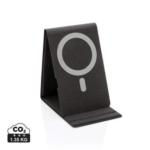 Flat and foldable 10W wireless charger. The PU material charger can be used both flat and as a stand. Wireless charging in stand function is made for Iphone 12 and higher using magnetic charging. For other wireless charging phones, it is recommended to use it in flat mode. The 10W wireless charger is compatible with all QI devices (Iphone 8 and up and Android devices) Type-C input 9V/2A; Wireless Output 9V/1.1A;; Including 120 cm PVC free TPE material charging cable. 19 pcs high quality N52H heat resistant magnets integrated. Registered design.<br /><br />WirelessCharging: true