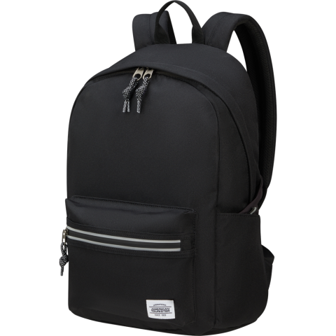 Ontdek BrightUp, jouw nieuwe must-have voor in de stad, op de campus of tijdens outdoor avonturen. De rugzakken hebben verschillende handige kenmerken zoals een verborgen vak, een flessenhouder en een laptopvak. Je zult je afvragen hoe je ooit zonder een van deze fantastische rugzakken hebt kunnen leven.