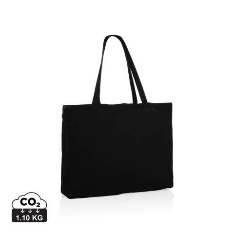 Tell a true story about sustainability and wear it with pride! Carry all your essentials in this functional recycled 145 gsm cotton tote bag. The tote bag features a 14cm gusset for extra storage and is embedded with AWARE™ tracer technology. With AWARE™, the use of genuine recycled fabric materials (70% rcotton/30% rpet) and water reduction impact claims are guaranteed. Save water and use genuine recycled fabrics. If you choose this item you save 860 litres of water. With the focus on water, 2% of proceeds of each Impact product sold will be donated to Water.org. Water savings are based on figures when compared to conventional fibre. This calculated indication is based on reliable LCA data as published by Textile Exchange in their Material Snapshots 2016.<br /><br />PVC free: true
