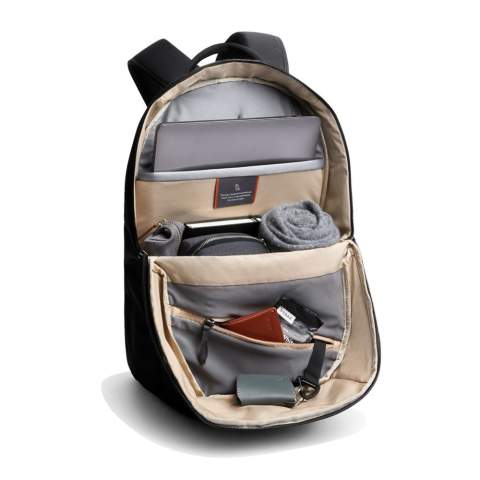 Dieser schlichte, minimalistische Rucksack wurde für das Leben im Büro und auf dem Weg dorthin entwickelt, mit cleverem Zugriff für ganztägigen Komfort. Gepolstertes 16"-Laptopfach. Dropdown-Zugang zum Frontpanel. Innere Netztasche mit Reißverschluss. Eingebauter Schlüsselclip. Erhöhtes Mesh-Sonnenbrillenfach. Gepolstertes Rückenteil und Tragegurt. Kräftiger Griff aus Gurtband mit gerollter Kante.<br /><br />FitsLaptopTabletSizeInches: 16.0