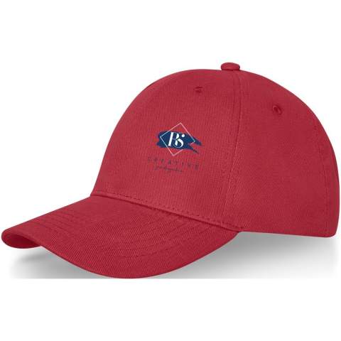 La casquette Davis à 6 panneaux est dotée d'une visière pré-courbée, alliant une esthétique classique à une protection solaire essentielle. Les œillets brodés de la casquette offrent une ventilation optimale, vous permettant de rester frais et serein lors de vos activités de plein air. Conçue pour s'adapter confortablement à un tour de tête de 58 cm, la fermeture à boucle métallique permet des ajustements faciles et sûrs. Fabriquée en sergé de coton brossé épais de 260 g/m².