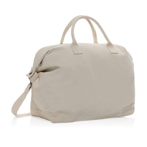 Diese luxuriöse Wochenendtasche ist eine stilvolle und umweltfreundliche Option aus 500g/m² recyceltem Canvas. Sie hat schöne Details, Messingbeschläge und ein geräumiges Hauptfach. Perfekt für alle, die eine hochwertige, umweltfreundliche Reisetasche suchen. Mit AWARE™-Tracer, der die tatsächliche Verwendung von recycelter Baumwolle bestätigt. 2% des Erlöses jedes verkauften Impact-Produkts werden an Water.org gespendet.<br /><br />PVC free: true