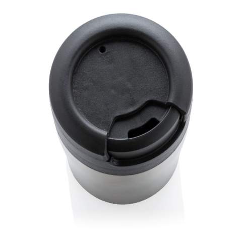Less is more. Being 8cm high this is the perfect double wall mug for your coffee machine. PP inner. Easy twist spill proof lid. Great for Ristretto, Espresso and Lungo coffee. Hand washable only. Content 160ml. Registered design®<br /><br />HoursHot: 3<br />HoursCold: 6