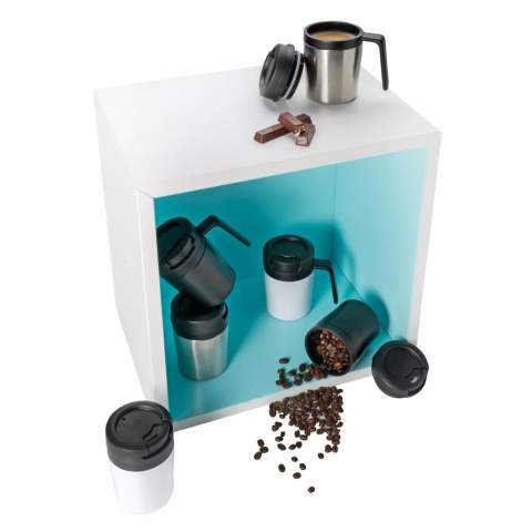 Less is more. Being 8cm high this is the perfect double wall mug for your coffee machine. PP inner. Easy twist spill proof lid. Great for Ristretto, Espresso and Lungo coffee. Hand washable only. Content 160ml. Registered design®<br /><br />HoursHot: 3<br />HoursCold: 6