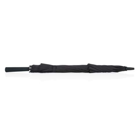 Parapluie tempête 23 pouces Swiss Peak AWARE™ Tornado en rPET pongé 190T. Son ouverture automatique/fermeture manuelle et son système coupe-vent offrent facilité d'utilisation et fiabilité. Avec un manche en métal et une armature en fibre de verre, ce parapluie est solide et durable. La poignée droite en caoutchouc ABS offre une prise en main confortable, et il est livré dans une boîte cadeau Swiss Peak FSC kraft. Avec le traceur AWARE™ qui valide l'utilisation authentique de matériaux recyclés. 2% des recettes de chaque produit Aware™ vendu seront reversés à Water.org.<br /><br />UmbrellaMechanism: Ouvrir automatiquement, fermer manuellement<br />IsStormproof: true