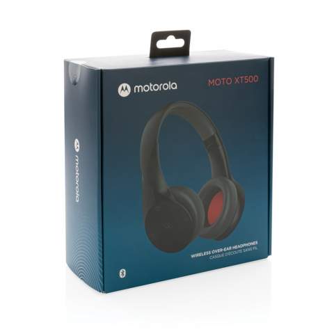 Motorola XT500 offers studio quality performance and wireless freedom. These over-ear headphones are equipped with BT 4.1 technology, allowing you to listen to music or podcasts wire-free. Powerful 40mm drivers and noise isolation provide superb sound, while the 10 hours of playtime and foldable ear cups get you through your day. Plus, a built-in mic allows you to take and make calls hands-free, making XT500 perfect for all-day use. Lightweight and foldable for travel.<br /><br />HasBluetooth: True